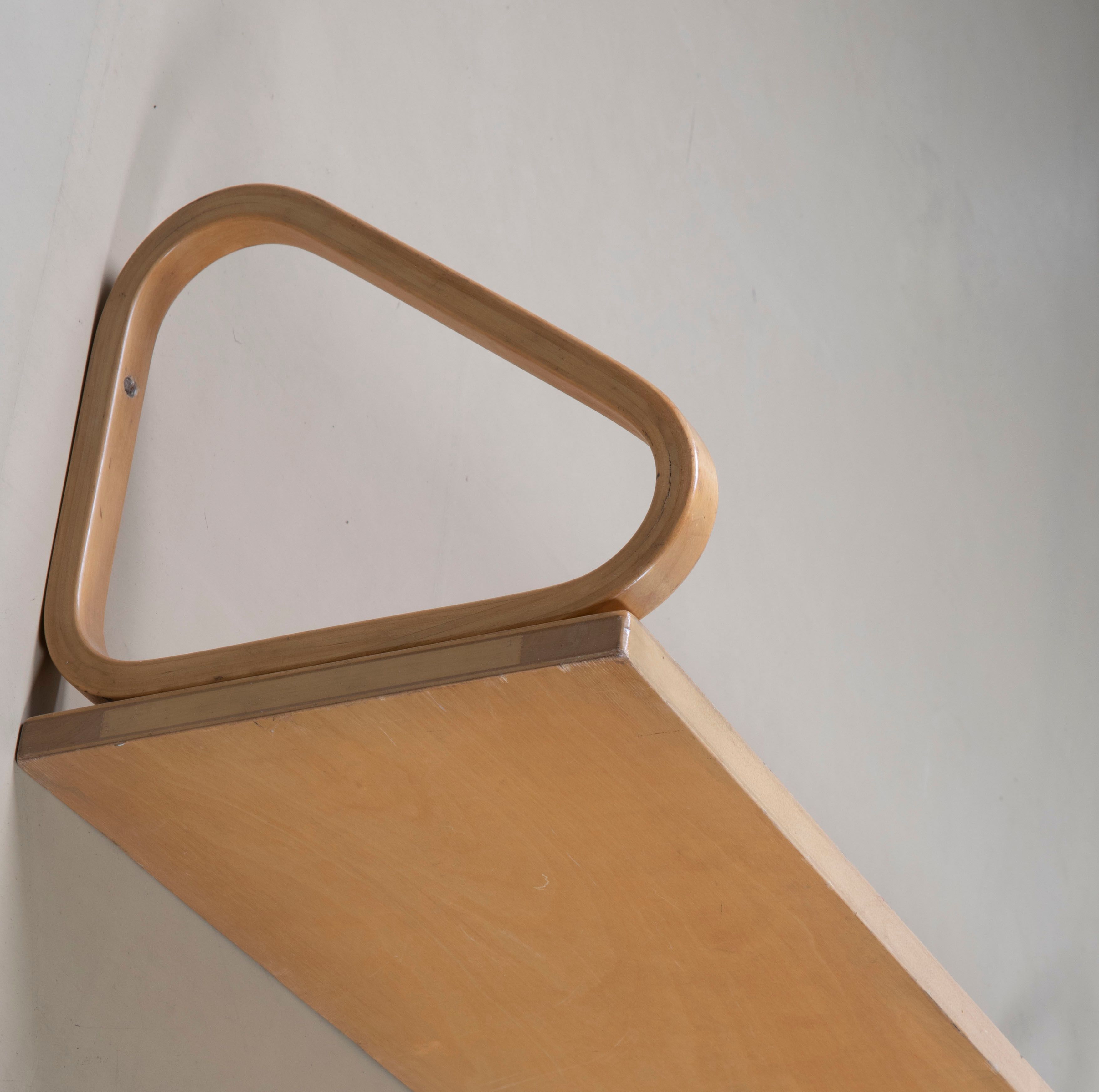 Set of two shelves model 112B